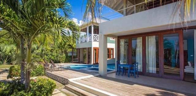 Hospitality Expert Little Waters Villa Νεγκρίλ Εξωτερικό φωτογραφία